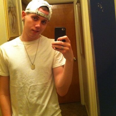 Profile Picture of Joey Ray Carrozza (@joeyrayc) on Twitter