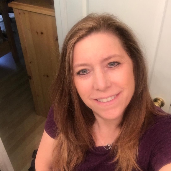 Profile Picture of Jackie Lawrence-ellis (@hjellis) on Poshmark