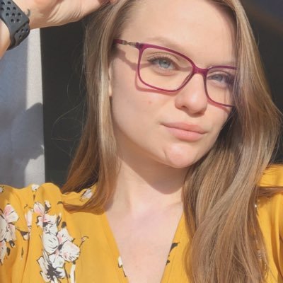 Profile Picture of Brooke Palmer (@smil3b3autiful) on Twitter