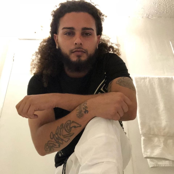 Profile Picture of Michael Tejeda (@mikeca2) on Poshmark