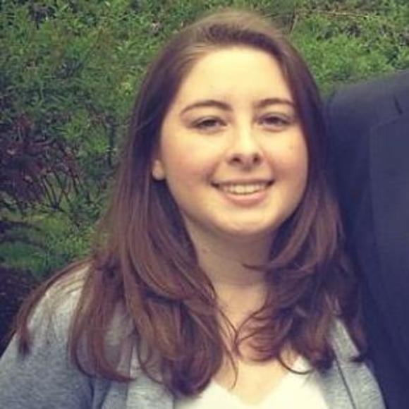 Profile Picture of Stephanie Dillane (@stephaniedil107) on Poshmark