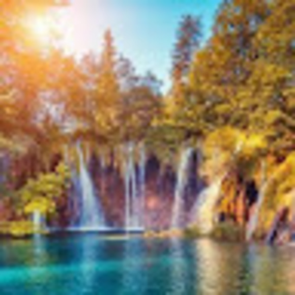 Profile Picture of Caleab Deroche (@kuboomzgaming7) on Poshmark