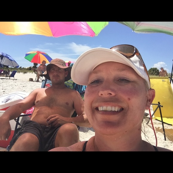 Profile Picture of Candise Okelley (@candiseokelley) on Poshmark