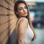 Esther Villanueva - Instagram