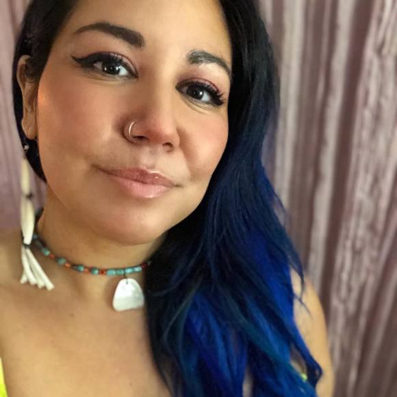 Profile Picture of Sollee Sanchez (@faketemples) on Poshmark