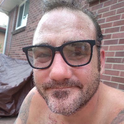 Profile Picture of Christopher Silfies (@Christo23360960) on Twitter