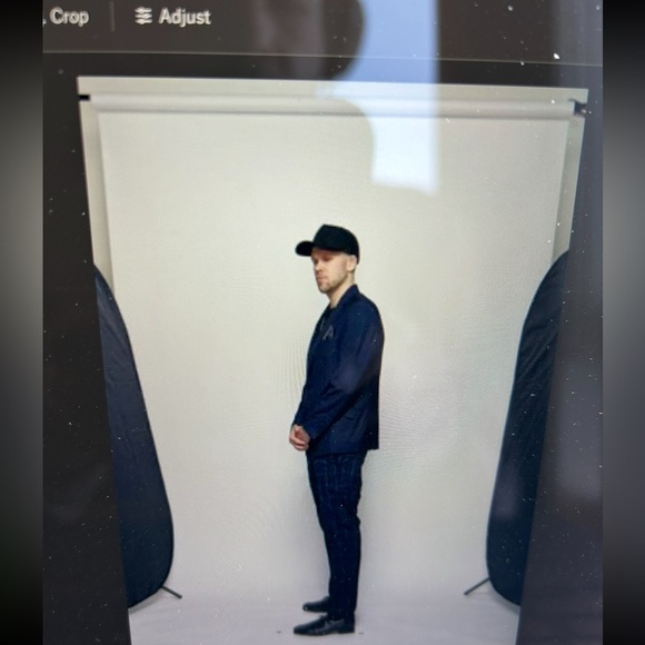 Profile Picture of Danny Nielsen (@dannynielsen) on Poshmark