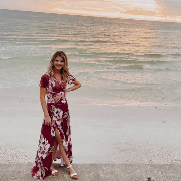 Profile Picture of Victoria Lucas (@valucas14) on Poshmark