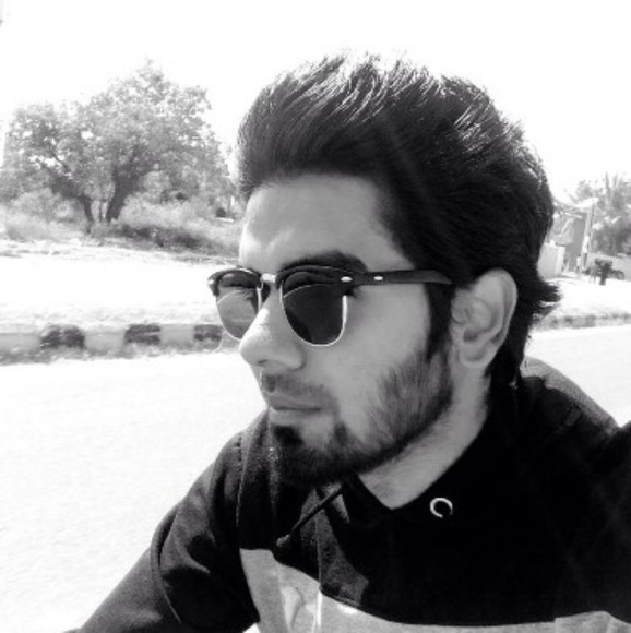 Profile Picture of Syed Md shoaib (@syed_md_shoaib) on Poshmark