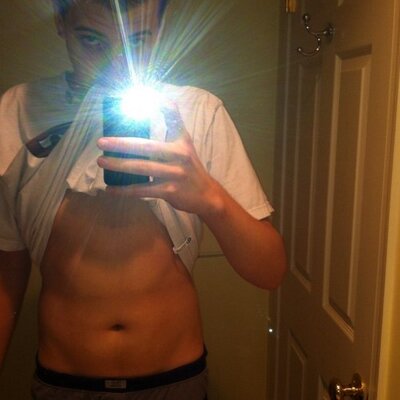 Profile Picture of bryant dodson (@BryantDodson) on Twitter