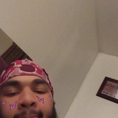 Profile Picture of Darius?¿ (@_CalebEdwards_) on Twitter