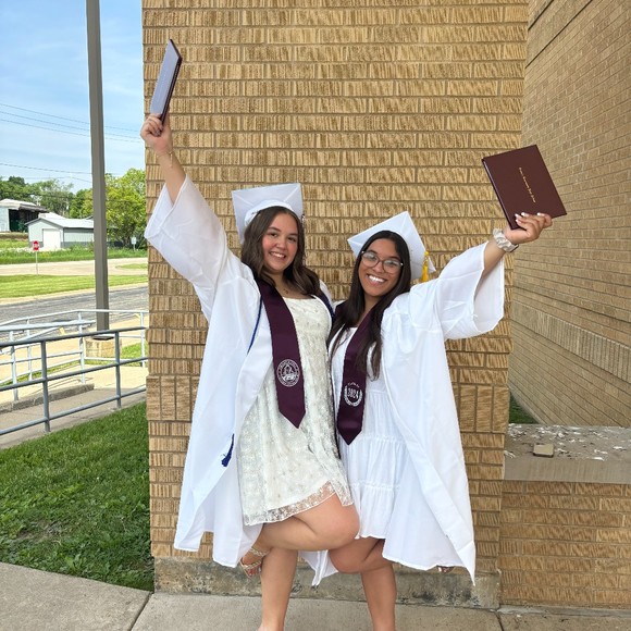 Profile Picture of Melodee Olsen (@melodee_olsen) on Poshmark