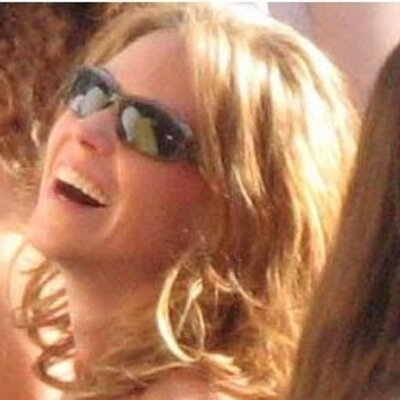 Profile Picture of Tiffany Williams (@avsgal1921) on Twitter