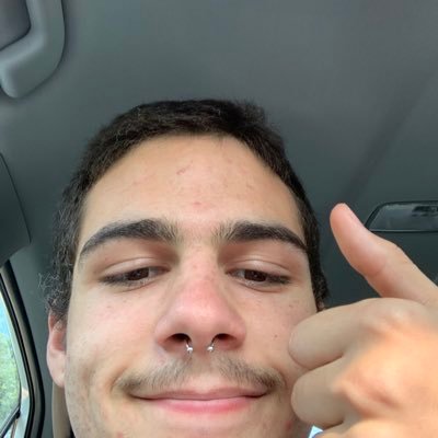 Profile Picture of Joel (@joelcarino) on Twitter