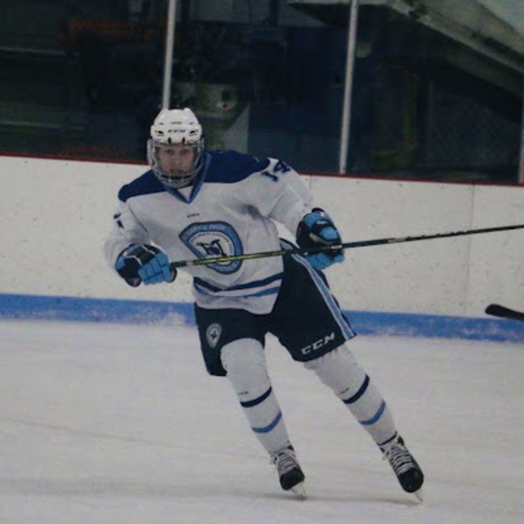 Profile Picture of Cameron Wawrzyniak (@cwawrzyniak) on Poshmark