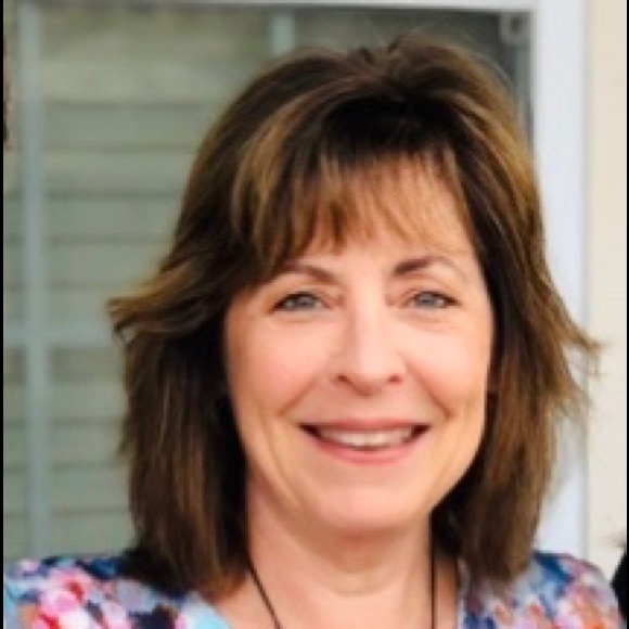 Profile Picture of Cheryl Edmonds (@cheryl_edmonds) on Poshmark