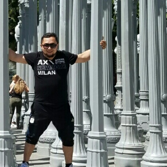 Profile Picture of Aaron Vargas (@xavi1989) on Poshmark