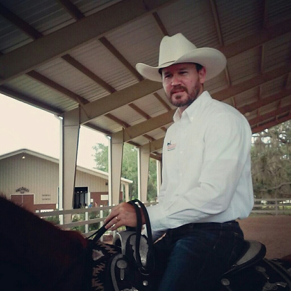 Profile Picture of Eric Davidson (@poshcowboy) on Poshmark