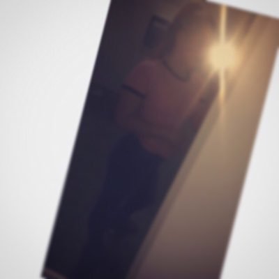 Profile Picture of Olivia Lowery (@OliviaLowery19) on Twitter