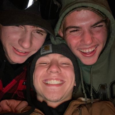 Profile Picture of Aaron VanSickle (@AaronVanSickl10) on Twitter