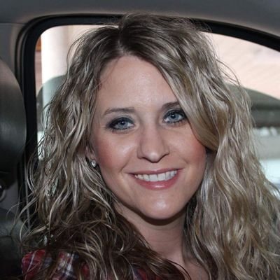 Profile Picture of Heather Shoemaker (@hss11918) on Twitter