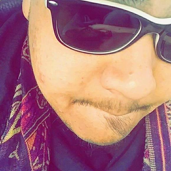 Profile Picture of James Dunham (@jamesdunham760) on Poshmark