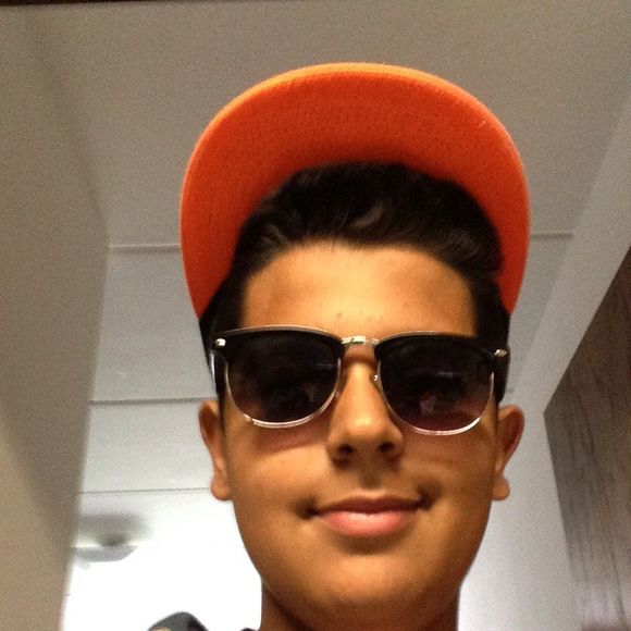 Profile Picture of Matheus Lima (@matheus_eu) on Poshmark