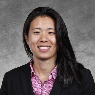 Profile Picture of Catherine Go (@Catgobears) on Twitter