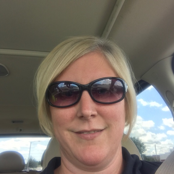 Profile Picture of Tammy Stift (@stift76) on Poshmark