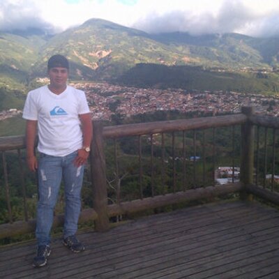 Profile Picture of Arturo Vera (@Arturovera77) on Twitter