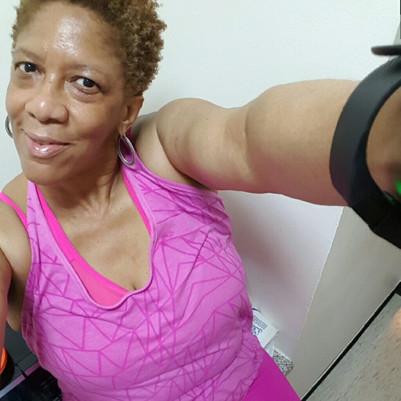 Profile Picture of Pecolia Gortman (@lilvern41) on Poshmark