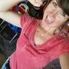 Profile Picture of Amanda Huskey (@huskeya1) on Twitter