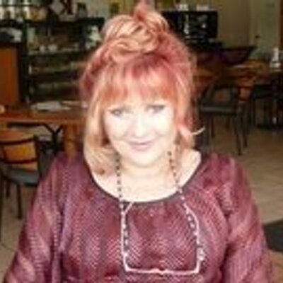 Profile Picture of Valorie Smith (@valoriesmith42) on Twitter