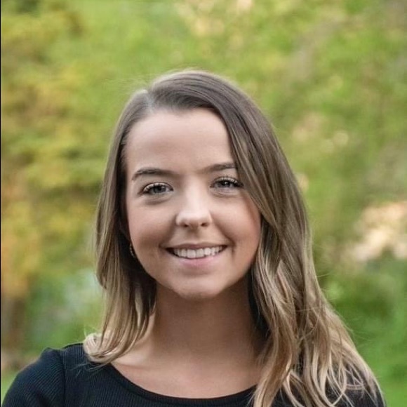 Profile Picture of Kelsey Kanthack (@kelseykantha175) on Poshmark