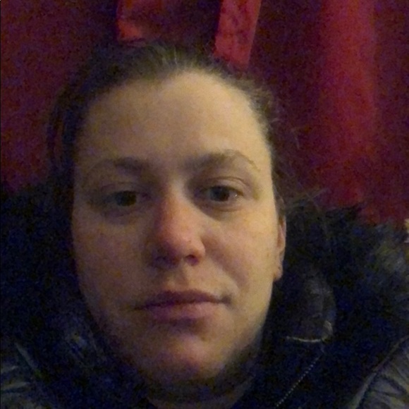 Profile Picture of Tiffany Pfister (@pfister327) on Poshmark