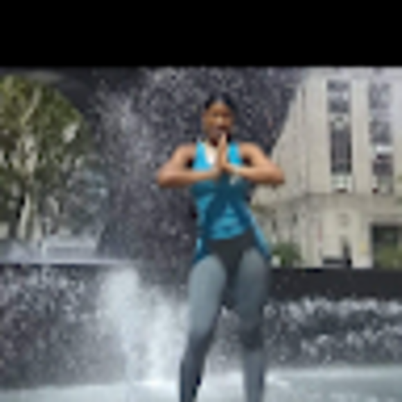 Profile Picture of Allison Edwards (@allisonedwar257) on Poshmark