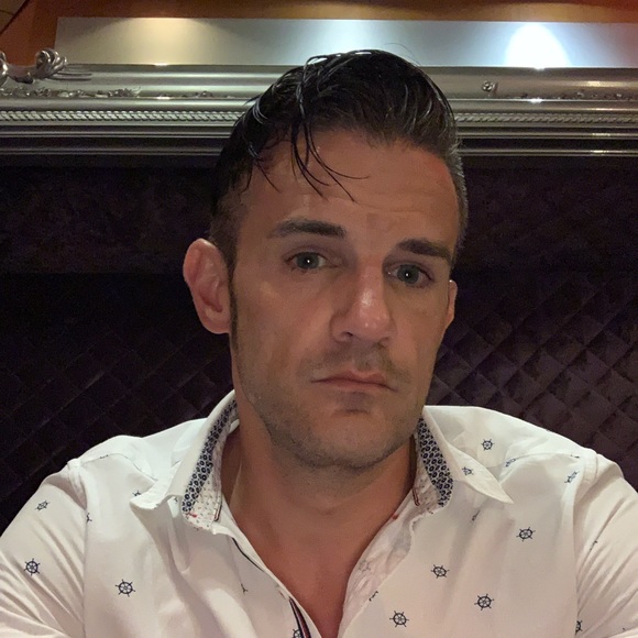Profile Picture of Scott Degitz-fries (@degdawg) on Poshmark