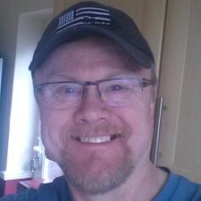 Profile Picture of Martin Wolfe (@HowlinWolfe15) on Twitter