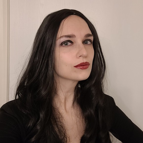 Brittany Andreadis - Poshmark Profile Picture of Brittany Andreadis (@dialbforbritt) on Poshmark