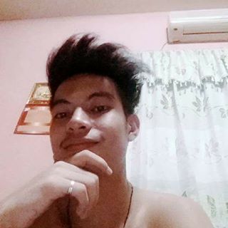 Profile Picture of Aeron Curtz Ricafort (Aeron) (@RICAFORT.420) on Facebook