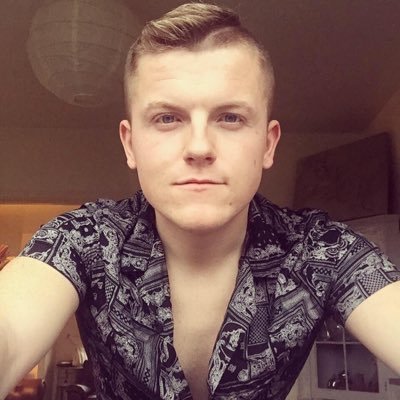 Profile Picture of Jake Land 💠 (@Jake_L_Official) on Twitter
