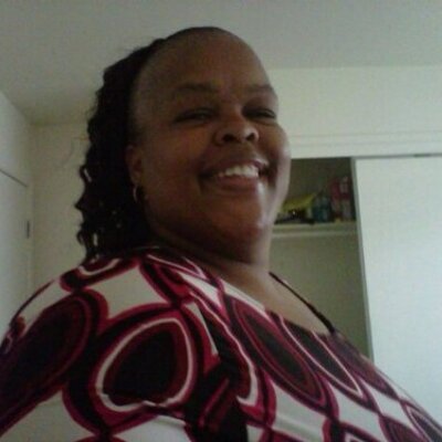 Profile Picture of Vanda Jones (@MsPurpleRayne21) on Twitter