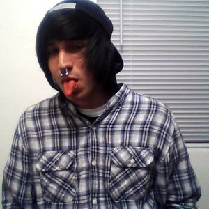 Profile Picture of Tony Shepard (@tony.ate.a.bug) on Myspace