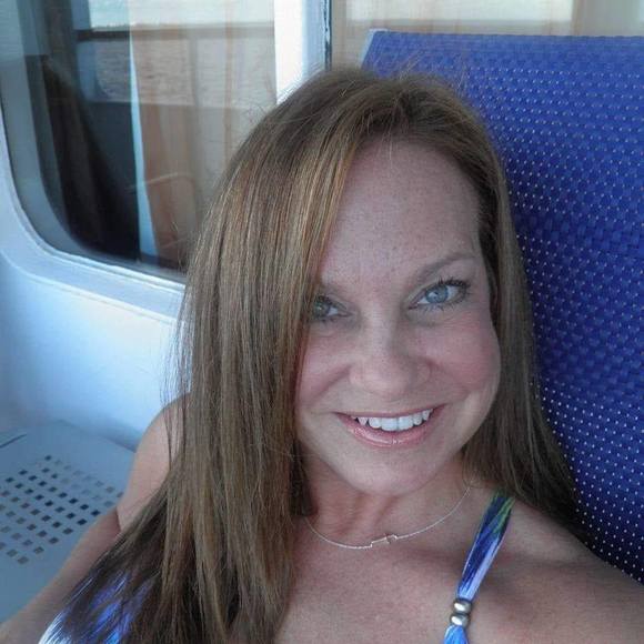 Profile Picture of Tracey Mccall (@flygirltkm) on Poshmark