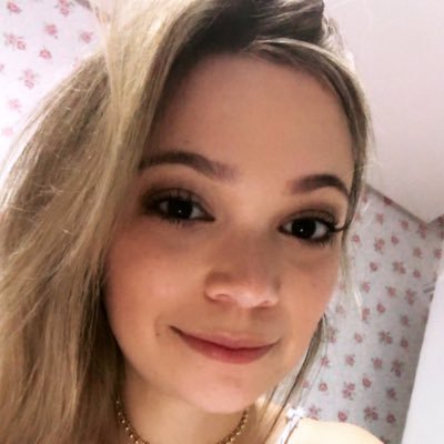 Profile Picture of Jéssica Melo (@kinhamelo) on Twitter