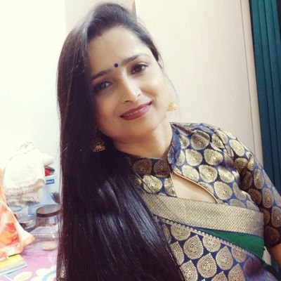 Profile Picture of Julie Shashi (@JulieShashi) on Twitter