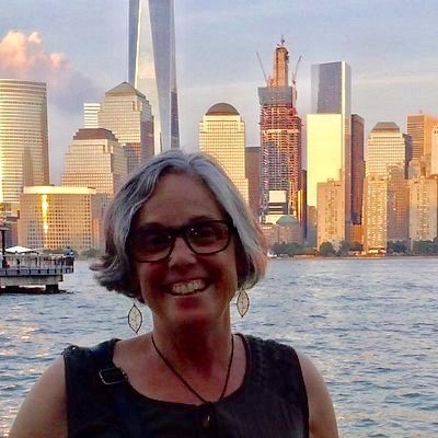 Profile Picture of Kris Beck (@CSTeacherChi) on Twitter