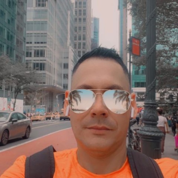 Profile Picture of Nestor ivan Duarte moya (@nestor0509) on Poshmark