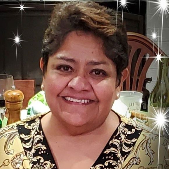 Cecilia Fellner - Poshmark Profile Picture of Cecilia Fellner (@ccfellner) on Poshmark