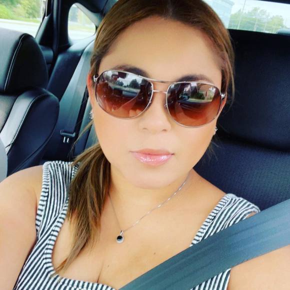 Profile Picture of Doris Chacon (@dorischacon343) on Poshmark